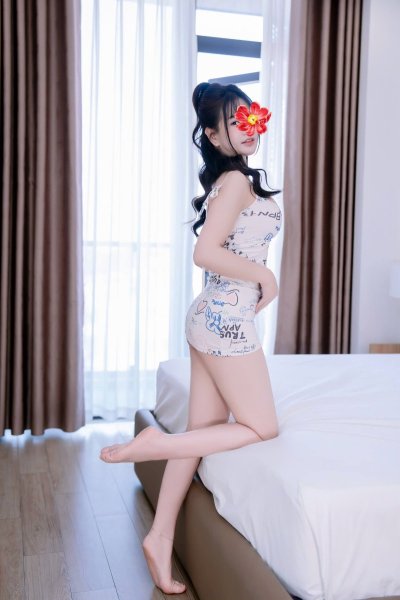 NHÃ PHƯƠNG 1343 - MẶT XINH DA TRẮNG, HÀNG NGON TÌNH CẢM, DỊCH VỤ ĐẦY ĐỦ CÓ SOME, NHIỆT TÌNH CHIỀU KHÁCH.